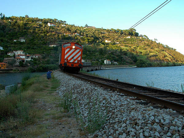 13-1399948926-douro-line-flickr.jpg