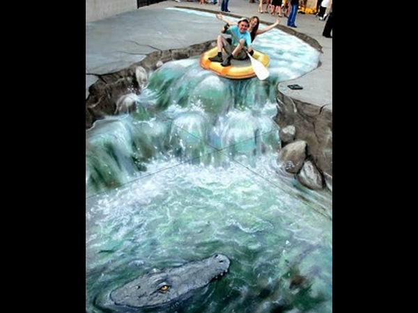 21-1408601894-funny-3d-road-images-38.jp