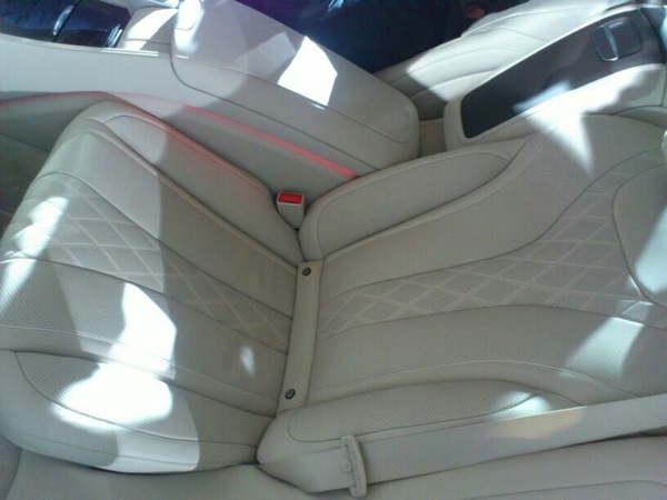 மசாஜ் இருக்கை