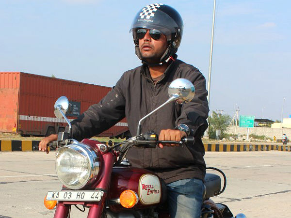 2. ஓபன் ஃபேஸ் ஹெல்மெட்