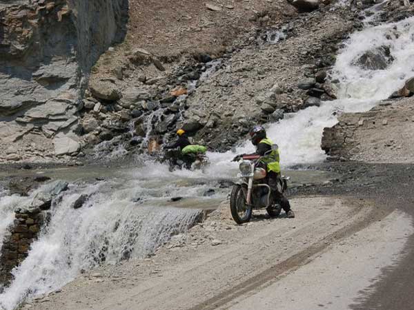 16. கவனம்...