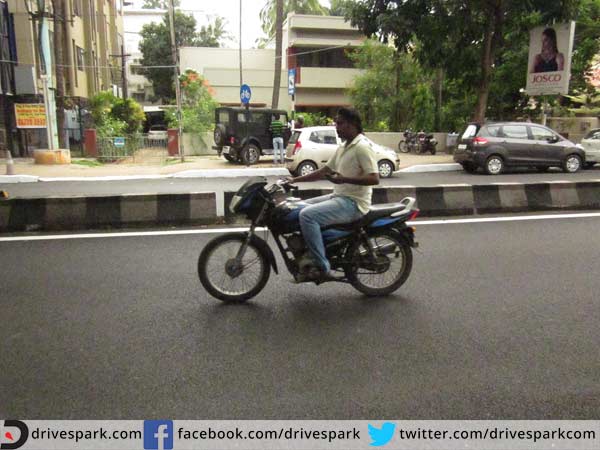 no-helmet-no-petrol-rule-in-raipur-in-Chhatisgarh no-helmet-no-petrol-rule-in-raipur-in-Chhatisgarh