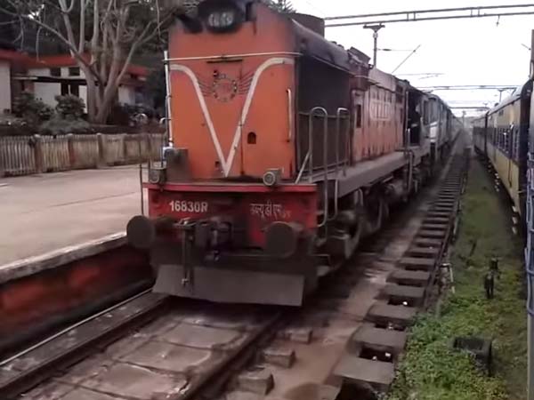 07. டேராடூன்- கொச்சுவேலி எக்ஸ்பிரஸ்