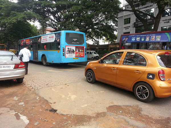 அராய் மைலேஜை மறந்துடுங்க... காரின் உண்மையான மைலேஜை கண்டுபிடிக்கும் ட்ரிக்!