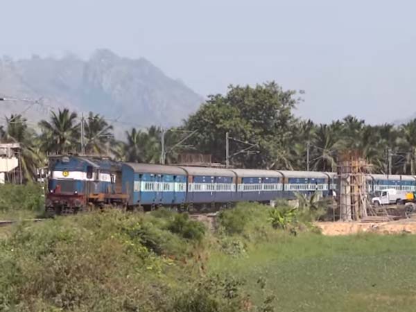 வர்த்தகம் குறைகிறது...