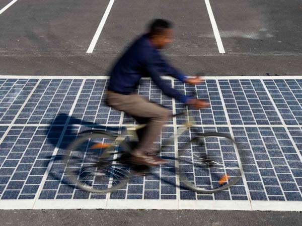 உலகின் முதல் சோலார் பேனல் சாலை: பிரான்ஸ் நாட்டில் திறப்பு