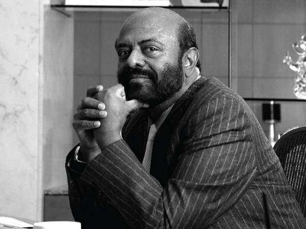 உலக கோடீஸ்வரர்கள் பட்டியலில் இடம்பிடித்த ஒரே தமிழர் ஷிவ் நாடார் கார் கலெக்ஷன்!