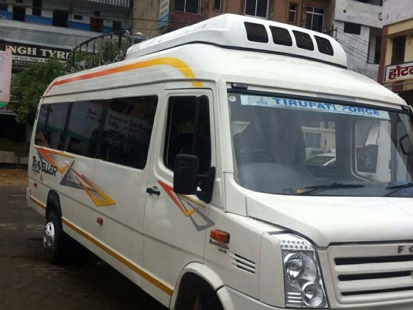 டூர் செல்வதற்கு சொந்த கார் சிறந்ததா அல்லது வாடகை கார் சிறந்ததா?
