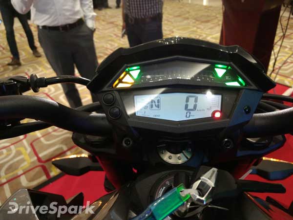 புதிய கவாஸாகி இசட்250 பைக் இந்தியாவில் அறிமுகம்..!