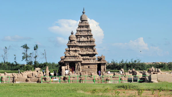 இந்த கோடை விடுமுறைக்கு எங்கு டூர் போகலாம்? இங்கிருக்கிறது உங்களுக்கான டிரிப் பிளான்