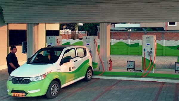 ஓராண்டில் 10,000 எலெக்ட்ரிக் கார்களை சேவைக்கு கொண்டு வர ஓலா திட்டம்