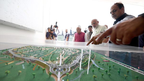 இந்தியாவின் முதல் ஸ்மார்ட் விரைவு புறவழிச்சாலையின் சிறப்பம்சங்கள்!!
