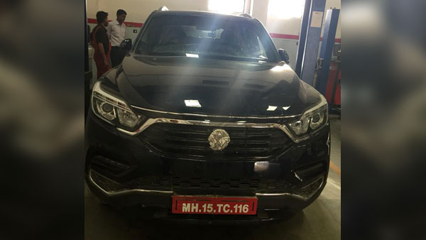 பாலைவனத்தில் வைத்து புதிய மஹிந்திரா எக்ஸ்யூவி700 சோதனை: ஸ்பை படங்கள்!!