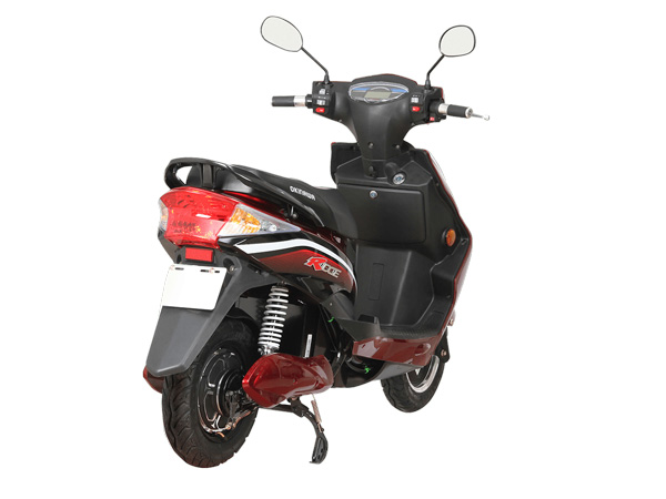 உங்கள் பெட்ரோல் ஸ்கூட்டருக்கு பதிலாக எலெக்ட்ரிக் ஸ்கூட்டருக்கு மாறுங்கள்; டாப் 5 எலெக்டரிக் ஸ்கூட்ட