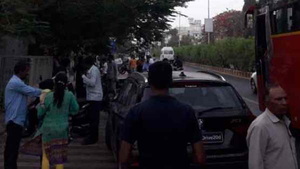 ஜடேஜா மனைவியின் தலைமுடியை இழுத்து தாக்கிய போலீஸ்.. கார் மோதியதால் ஆத்திரம்.. விபத்துக்கு காரணம் யார்