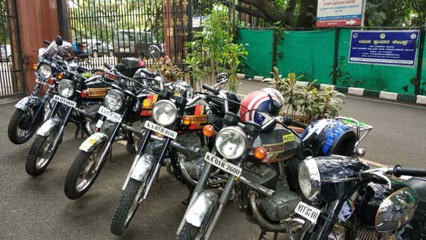 பெங்களூரில் ஜாவா யெஸ்டி மோட்டார்சைக்கிள் உரிமையாளர் சந்திப்பு!