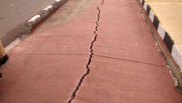 மோடி திறந்து வைத்த 14 வழி சாலை 2 மாதத்தில் சேதம்; அம்பலமாகிறது இமாலய ஊழல்?