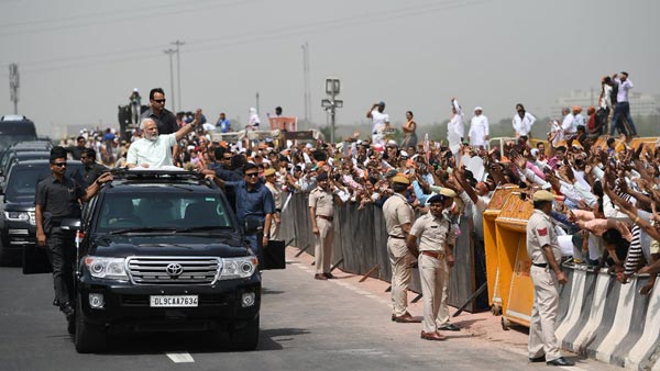 மோடி திறந்து வைத்த 14 வழி சாலை 2 மாதத்தில் சேதம்; அம்பலமாகிறது இமாலய ஊழல்?