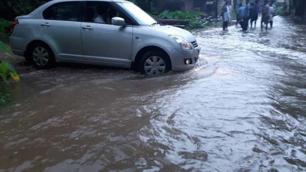 கேரள வெள்ளத்தில் சிக்கிய கார்களை வாங்கலாமா?