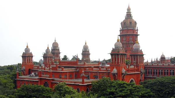 சிலை கடத்தல் வழக்கில் டிவிஎஸ் குழும தலைவர் வேணு சீனிவாசனை கைது செய்ய 6 வாரம் தடை