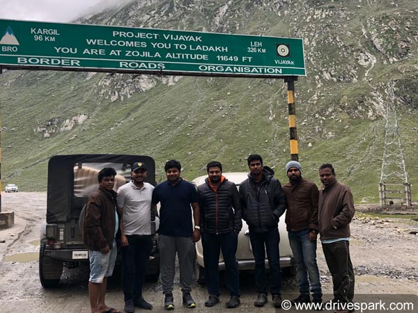 ஈரோடு டூ இமயமலை... அம்பாசடர் காரில் ஓர் சிலிர்க்க வைக்கும் பயண அனுபவம்!!