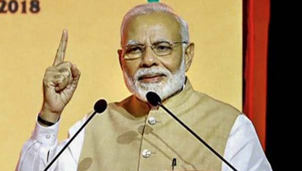 பிரதமர் மோடியிடம் சொந்தமாக ஒரு கார் பைக் என எந்த விதமான வாகனமும் இல்லை என்ற தகவல் தற்போது வெளியாகியுள்ளது. மேலும் அவரது சொத்து மதிப்பு சுமார் ரூ 2 கோடி தான் இருக்கும் எனவும் அவருக்கு சொந்தமாக ஒரே ஒரு வீடுதான் இருக்கிறது என்ற தகவல்கள் வெளியாகியுள்ளது.