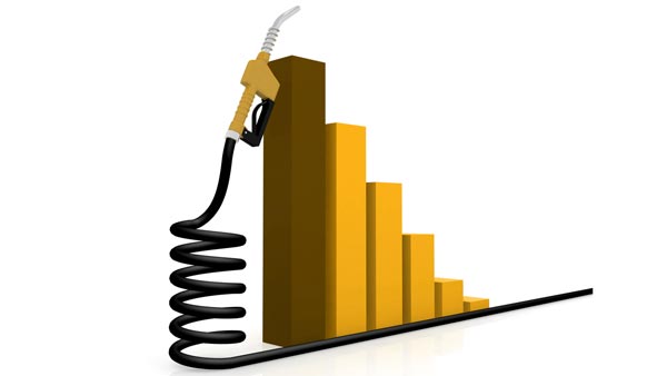 மோடியே நினைத்தாலும் பெட்ரோல் விலையை 99.99 ரூபாய்க்கு மேல் உயர்த்த முடியாது.. கட்டம் அப்படி..