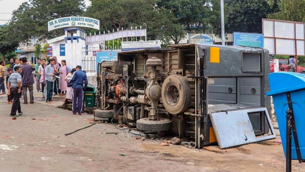 சாலை விபத்துக்களில் அதிக உயிர்களை பறிகொடுக்கும் மாநிலம் தமிழ்நாடு.. அதிர்ச்சிகரமான புள்ளி விபரங்கள்