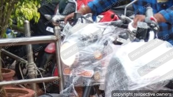 ஜாவா மோட்டார்சைக்கிள்களுக்கு டீலர்களில் ரகசிய புக்கிங்!