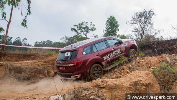 கோமா நிலையில் போராடும் டாக்டர்.. விபத்திற்கு காரணம் தெரிந்தால் இனி காரில் பயணிக்கவே மாட்டீர்கள்