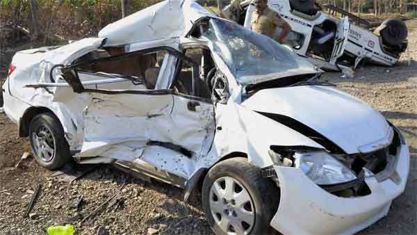 குடிபோதையில் கார் ஓட்டி 2 அப்பாவிகளின் உயிரை பறித்த பெண் வக்கீலுக்கு இது மட்டும்தான் தண்டனை...
