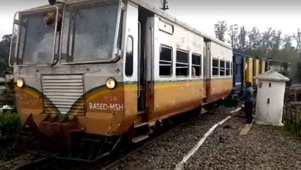 ஊட்டி - குன்னூர் இடையே இயக்கப்பட இருக்கும் ரயில் பஸ்ஸின் சிறப்பம்சங்கள்!
