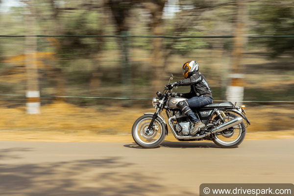 ராயல் என்ஃபீல்டு இன்டர்செப்டார் 650 மோட்டார்சைக்கிளின் டெஸ்ட் டிரைவ் ரிப்போர்ட்!