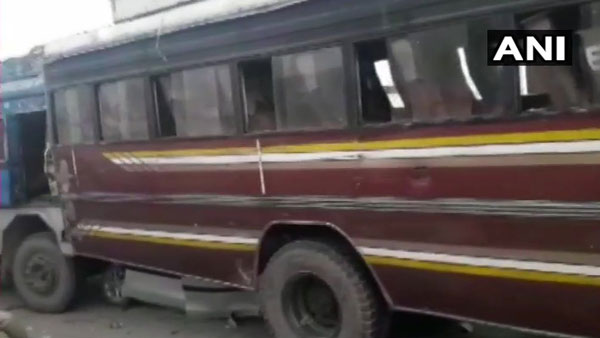 10 பேரின் உயிரை காவு வாங்கிய இந்த விபத்திற்கு காரணம் தெரிந்தால் இனி வாகனங்களில் பயணிக்க மாட்டீர்கள்