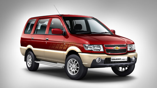 அரசு பள்ளிக்கு மாணவர்கள் வர கார், டீசல்.. இந்த ஆசிரியர் செலவழிக்கும் தொகை தெரிந்தால் ஆச்சரியம் உறுதி