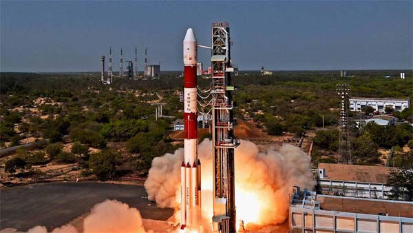 உலக நாடுகளை அதிர வைக்கும் இஸ்ரோவின் புதிய திட்டம் இதுதான்... எதிர்கால உலகம் இந்தியா கையில்...