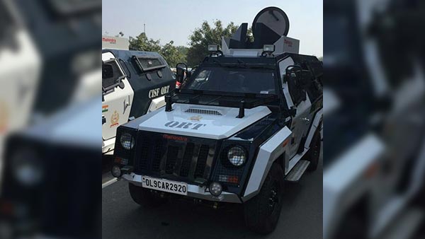 டெல்லி விமான நிலையத்தை வட்டமிடும் ராணுவ வாகனங்கள்... திடீரென களமிறங்கியதற்கு காரணம் இதுதான்...