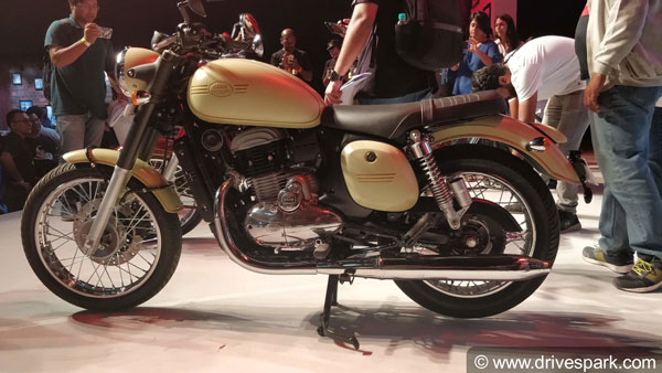 இந்தியாவை பெருமிதப்படுத்திய ஜாவா... டெலிவரி தொடங்கும் முன்பாக பைக்குகள் ஏலம் விடப்படுவது இதற்குதான்