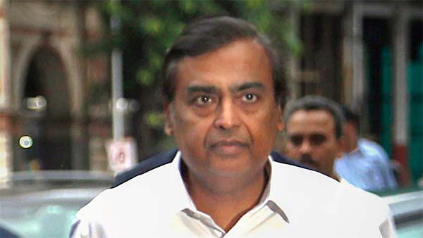 உச்சகட்ட பாதுகாப்பு வசதிகளுடன் முகேஷ் அம்பானி வாங்கிய புதிய காரின் விலை இதுதான்...