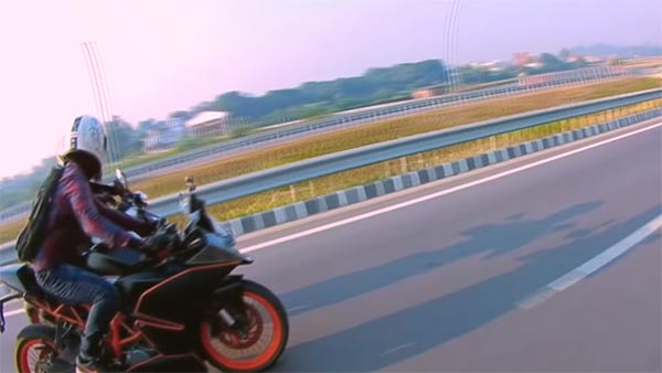 பைக்கில் 160 கிமீ வேகத்தால் நேரவிருந்த விபரீதம்... பலவீனமான இதயம் உள்ளவர்கள் வீடியோ பார்க்க வேண்டாம்