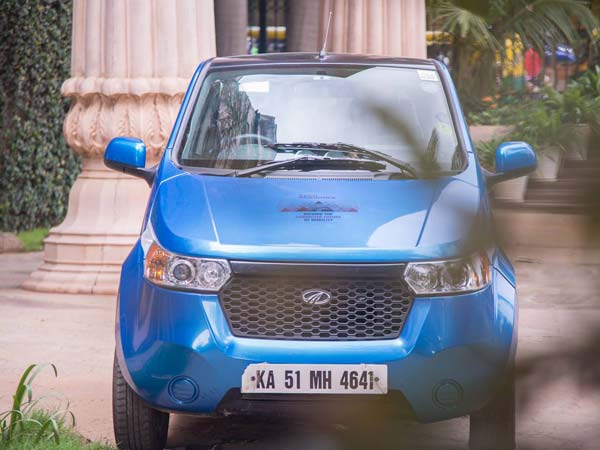 ரூ. 50 ஆயிரம் செலவில் இத்தனை கிலோமீட்டரா...? - வாயை பிளக்க வைக்கும் மஹிந்திரா இ2ஓ-வின் புதிய சாதனை...!