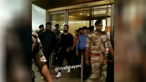கூடுதலாக மேலும் ஒரு லக்சூரி காரை வாங்கிய விராட்... இதன் விலை தெரிந்தால் நிச்சயம் மயக்கமே ஏற்படும்...!