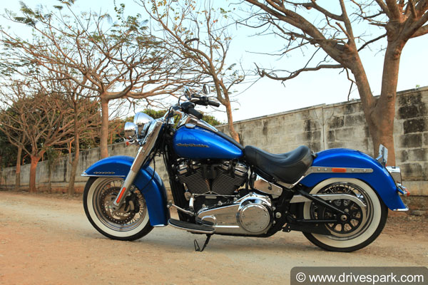 ஹார்லி டேவிட்சன் சாஃப்ட்டெயில் டீலக்ஸ்: ஃபர்ஸ்ட் டிரைவ் ரிப்போர்ட்!