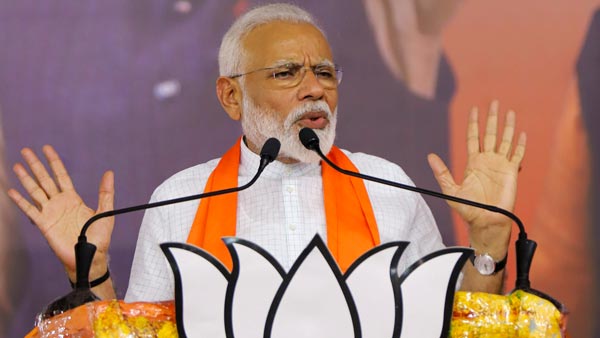 வெற்றி களிப்பில் பிரதமர் மோடி வலம் வந்த ஆடம்பர சொகுசு கார் இதுதான்... மிரள வைக்கும் அதிநவீன வசதிகள்
