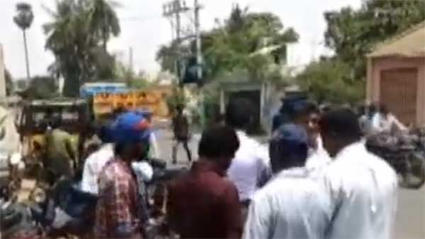 தமிழகத்தை உலுக்கிய வீடியோ... கோர விபத்தில் சிறுவன் பலியானதற்கு காரணம் இதுதான்... தந்தை சிக்குகிறார்