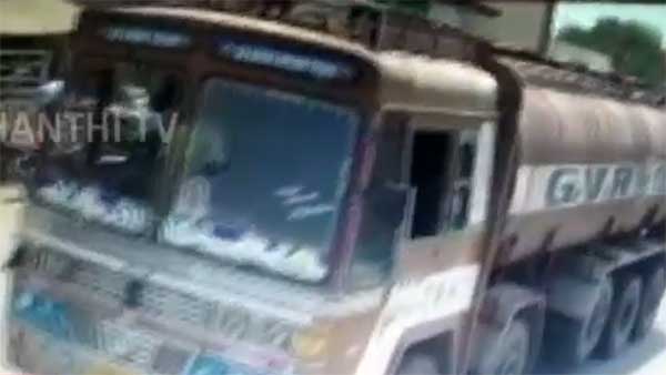 தமிழகத்தை உலுக்கிய வீடியோ... கோர விபத்தில் சிறுவன் பலியானதற்கு காரணம் இதுதான்... தந்தை சிக்குகிறார்