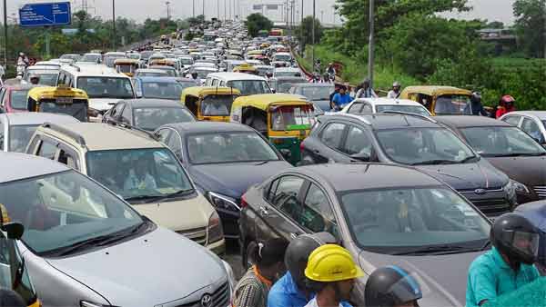 அவசர உதவி தேவை என ஓரணியில் திரண்டு கோரிக்கை... மோடி மனது வைத்தால் மட்டுமே காப்பாற்ற முடியும்...
