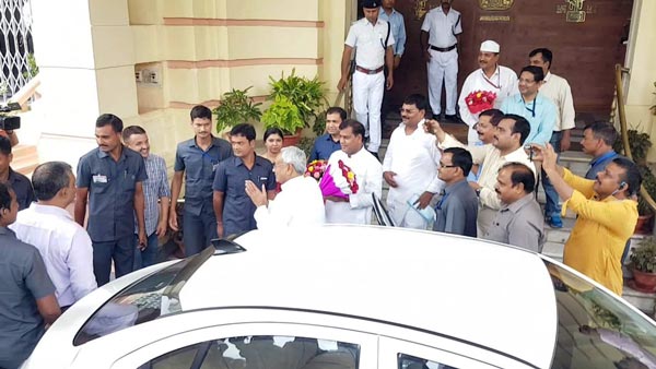 டாடாவின் புதிய எலக்ட்ரிக் காரில் கெத்தாக வந்திறங்கிய முதலமைச்சர்... சிறப்பு தகவல்!