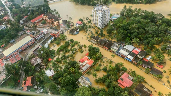 மஹிந்திரா காருக்குள் சிக்கி 2 பேர் பலி... கடுமையாக முயன்றும் வெளியே வர முடியாததற்கு காரணம் இதுதான்