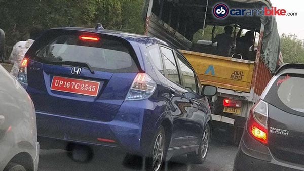 ஹோண்டா ஜாஸ் எலெக்ட்ரிக் கார் இந்தியாவில் சோதனை ஓட்டம்!